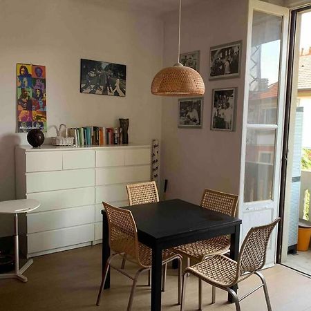 Appartamento Splendido Con Tutti Servizi In Zona Navigli Mailand Exterior foto