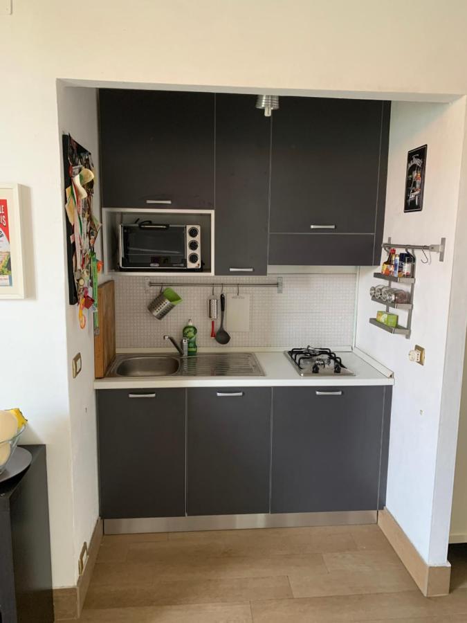 Appartamento Splendido Con Tutti Servizi In Zona Navigli Mailand Exterior foto