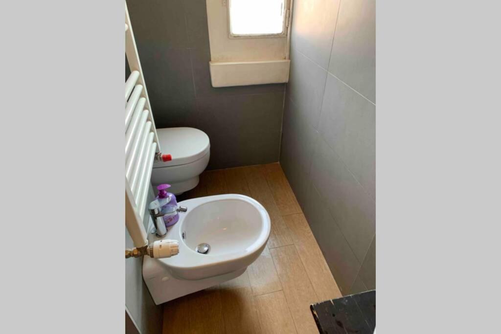 Appartamento Splendido Con Tutti Servizi In Zona Navigli Mailand Exterior foto